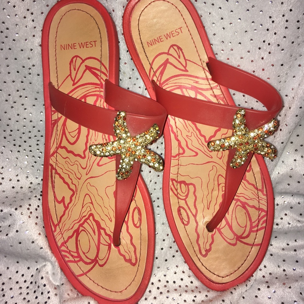 Good Condition Nine West Thong Coral Starfish Flip